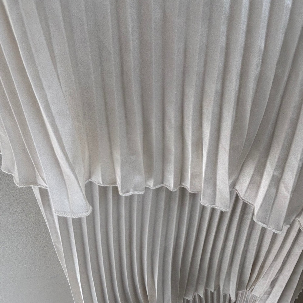 Abercrombie & Fitch Giselle Pleated Tiered Maxi Dress Cream Cut Out Size M - Picture 9 of 13